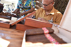 Cuban cigar rolling