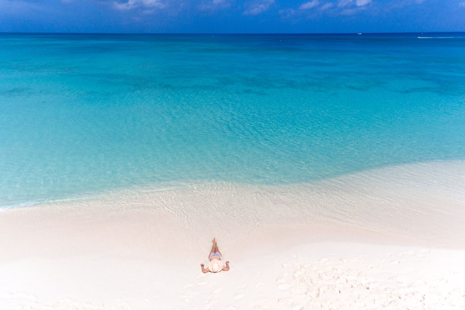 Large-Beach-Seven-Mile-GCM